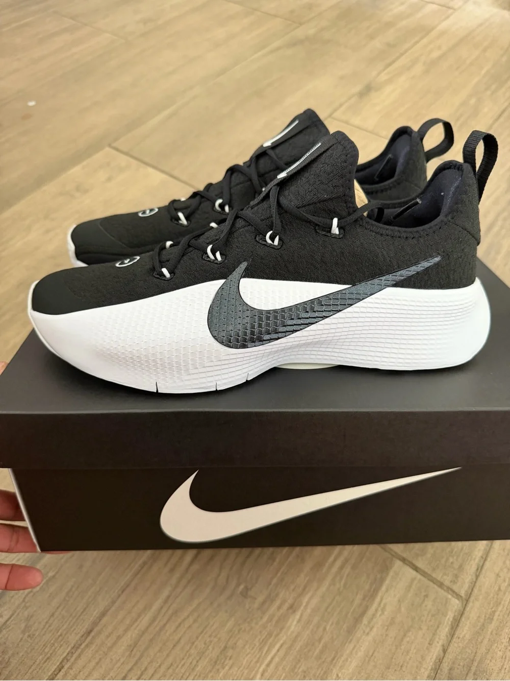 LeBron TR 1